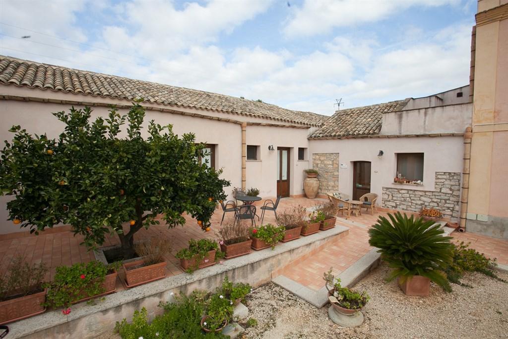 Agriturismo Baglio Donna Santa Dattilo ภายนอก รูปภาพ